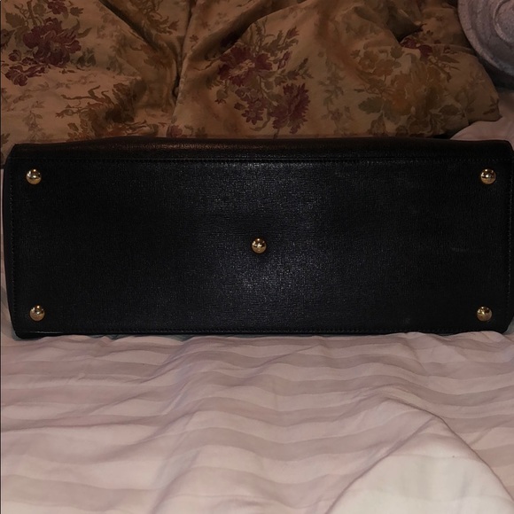 fendi bag - Picture 3 of 5